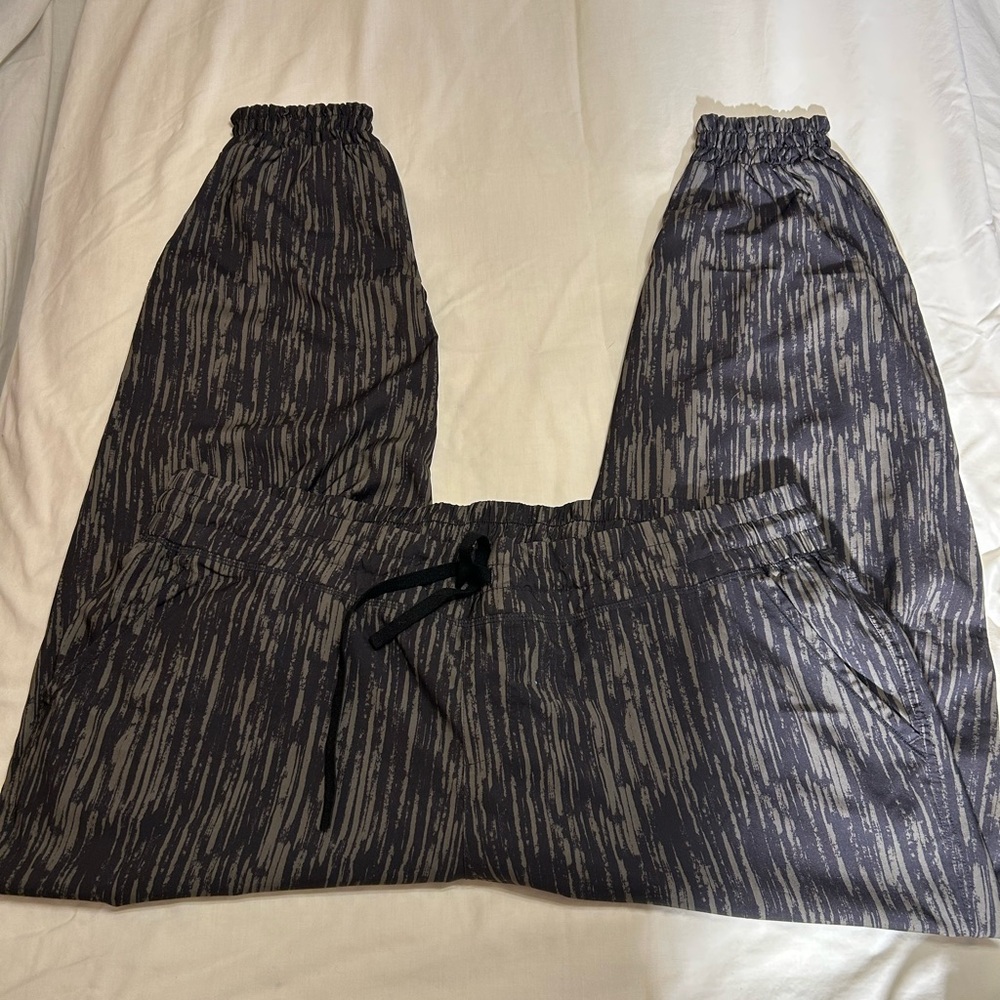 Stylish Black and Gray Patterned Joggers Size XXL